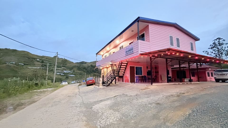 Kundasang Pink Homestay