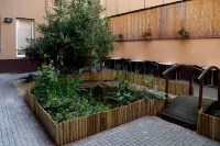 Six Inn Hotel Budapest โรงแรมใกล้ฮีโรสแควร์