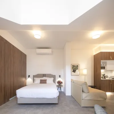 LSA Avenida by Numa Hotels near Torel Garden