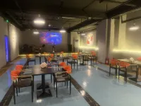Qingdao Shundinglan Homestay (Qingdao Railway Station Zhanqiao) - bar