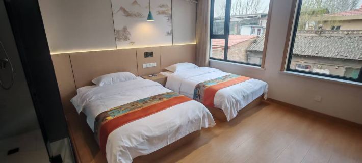 Yongchang Homestay (Hongtong Central Square Grand Locust Tree Root-Seeking Ancestral Worship Park) Hotels in Hongtong