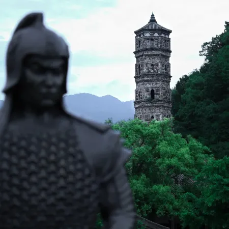 Linhai Yunqi Island Inn (Ziyang Street Taizhou Ancient City Branch)