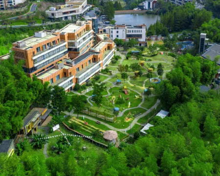 Anji Sky Land  Squirrel Tribe Hotel Hotels in Anji