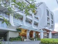 Bedrock Hotel Kuta Hotels near Ngurah Rai Intl. Airport