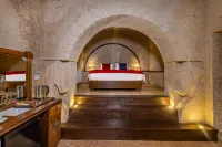 Grand Elite Cave Suites