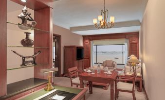 Hotel Cambodiana