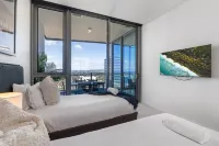 Broadbeach Ocean View Luxury Residences - The Signature - Balcony