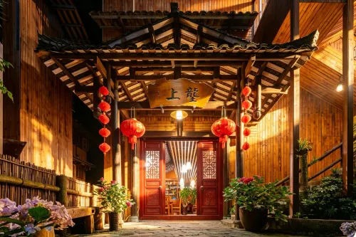 Longji Longshang Inn|Retire Ridge Inn | Longji Terrace Seven Stars with Moon Observation Deck)