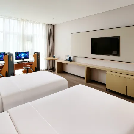 Jingfang E-Sports Hotel (Fengcheng Fengshui Lake)
