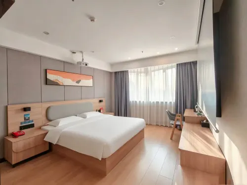 Bolan Hotel