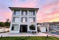 Sanshi Wangchuan Homestay - Private Pool