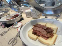 Howard Johnson Plaza Jindi - petit déjeuner