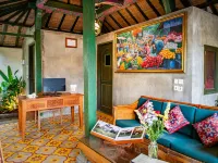 Juwel Villa Ubud Hotels near Taman