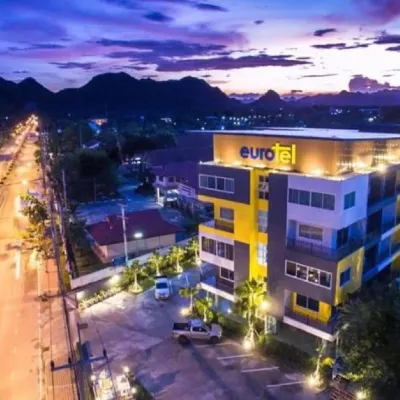 Eurotel Hotel Hotels near Visudtarungsri School