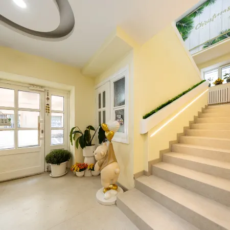 Floral · Harbin Yunduo Homestay (Zhong Yang Street Saint Sophia Cathedral) Отели рядом с достопримечательностью «Парк Сталина»
