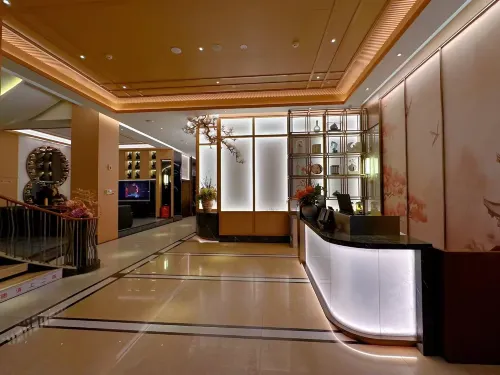 四季春天飯店（銀海雜糧街店） - 2 星級
