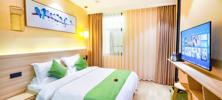 Dengzhou Zhaiji B&B Hotel (Real Madrid International Wandelung Branch) Hotels in Dengzhou