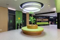X·Land Unknown Land E-Sports Hotel (CBD Shopping Center Jiefang Pedestrian Street) - parcheggio