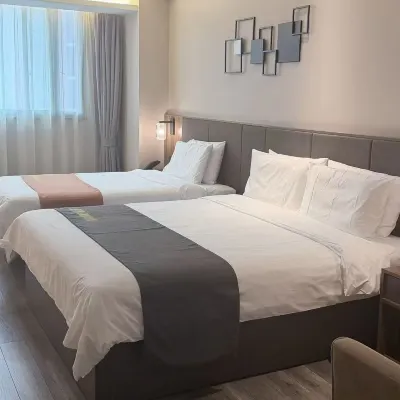 Homeinn Plus Hotel (Wuxi Sanyang Square Shenglimen Subway Station) Hotel in zona Teatro Peace