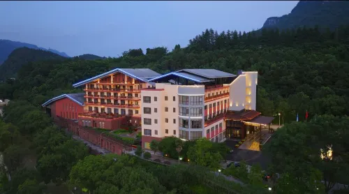 Geheyan Hotel - Parvekkeita