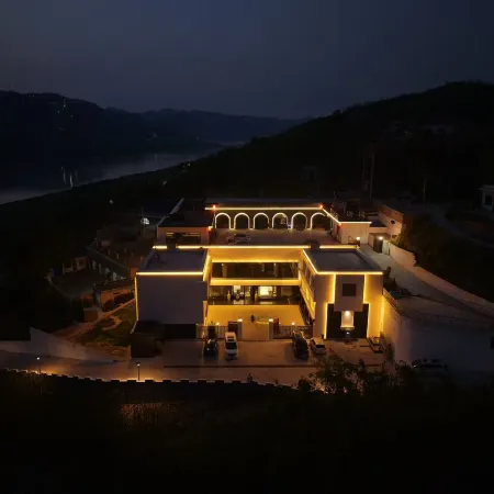 Wanghelou Homestay