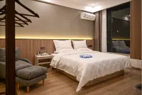 Nuo Dengyunshu Inn