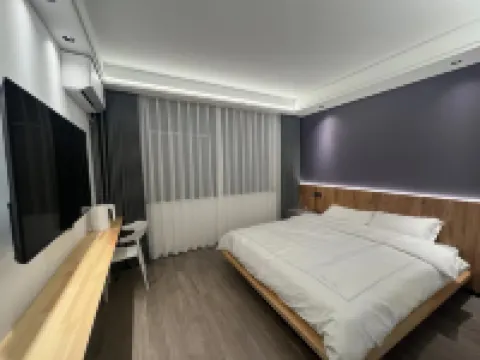 Shiguang Courtyard Homestay (Shitang Peninsula Tourist Resort)