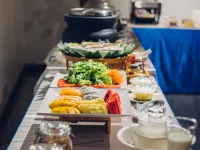 Sisombat Plaza Hotel Hotels near Green Discovery