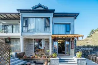 Flower Building Lushan Luyinqi Homestay (Lushan Scenic Area Cableway Station)