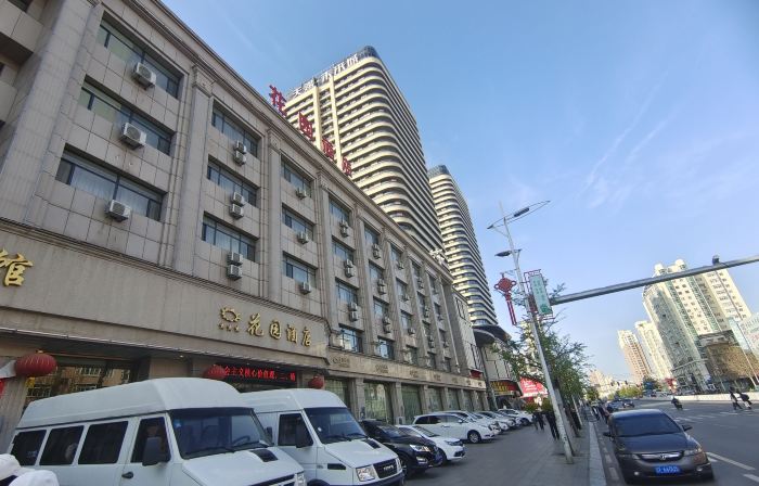 Dandong Garden Hotel