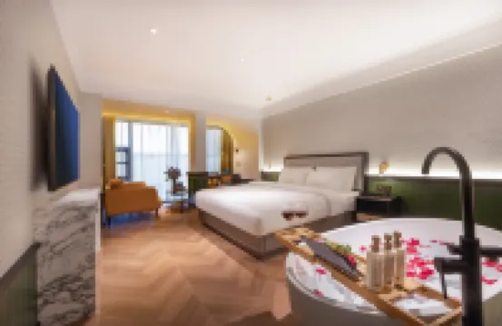 LBED Designer S Hotel (Suzhou Guanqian Street Humble Administrator's Garden)
