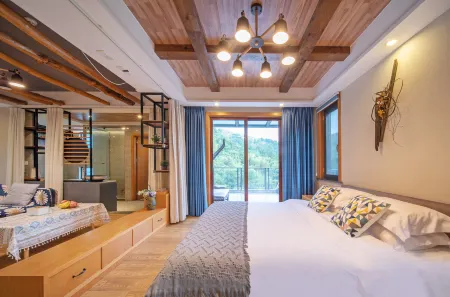 Anji Man Tun Ting Xin Shan Ye Xing Guang~Parent Child Vacation Homestay Отели рядом с достопримечательностью «Anji Yaojia Courtyard»