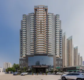 莫泰酒店（上海陸家嘴羽山路源深體育中心地鐵站店）