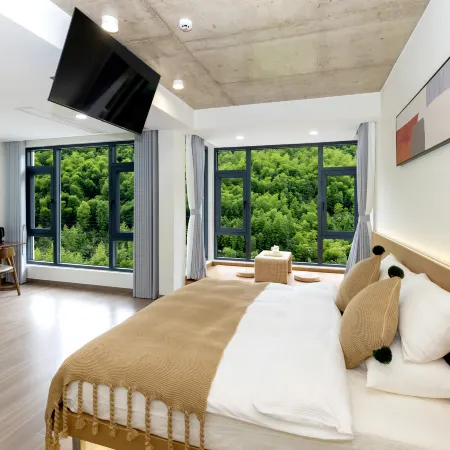 Yunyiyuan Homestay