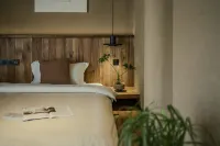 Old Time Homestay (Zixingdong Jianghu Scenic Area) فنادق في دزى شينغ