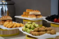 Hermann Hotel (Dali Xiangyun Station Third People's Hospital Branch) - breakfast