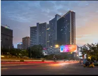 Golden Bridge Business Hotel