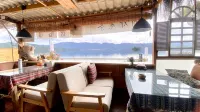 Lugu Lake plain brocade lake scenery light luxury B&B
