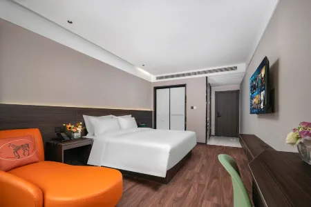 Baker Hotel (Dengzhou Wetland Park) Отели рядом с достопримечательностью «Nanyang Vocational College of Science and Technology»