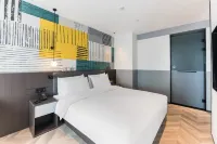 Ni Hao Hotel (Yichun Drum Tower Pedestrian Street Runda International)