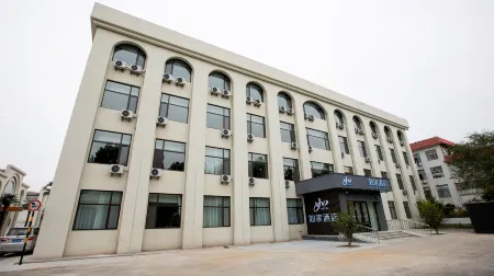 Homeinn · neo (Qingzhou Museum Fangong Pavilion Park) Отели рядом с достопримечательностью «Ouyuan Ancient Street»