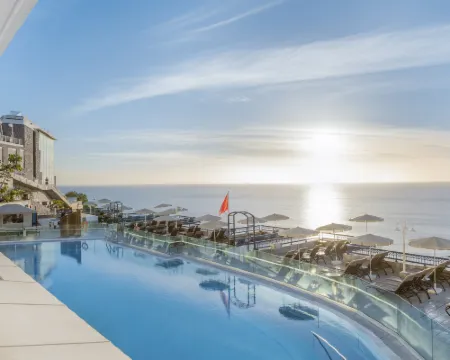 Club Cala Blanca Hotels in Comarca Sur