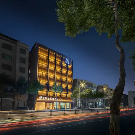 WeiJia Hotel