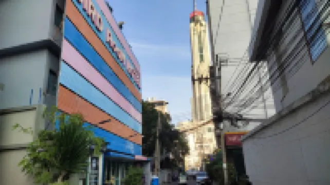 โรงแรมเบิร์ดรูม ประตูน้ำ โรงแรมในตลาดประตูน้ำ