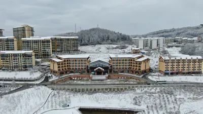 巴東綠蔥坡度假飯店 恩施綠蔥坡滑雪場附近的飯店