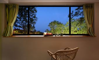 Qian qian mango tree hotel