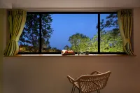 芊芊芒果樹飯店（樂山大佛東大街美食街店） 海棠公園附近的飯店