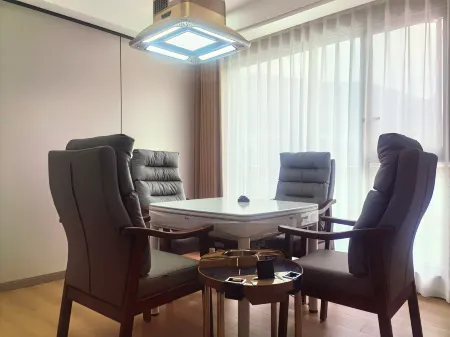 Pengshui Lantian Jingyuan Hotel Отели рядом с достопримечательностью «Qinglong Cave»