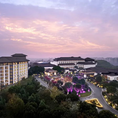 Wuxi Taihu Hotel Отели в г. Уси