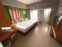 Plai and Herbs Suvarnabhumi Airport Hotels in Bang Phli District